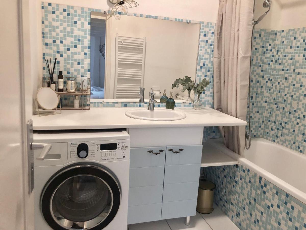 Charme D'Ancien Au Coeur De Vieux-Tours Apartment Bagian luar foto